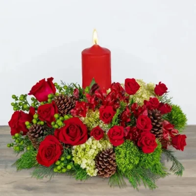 Pinehaven Berry Centerpiece
